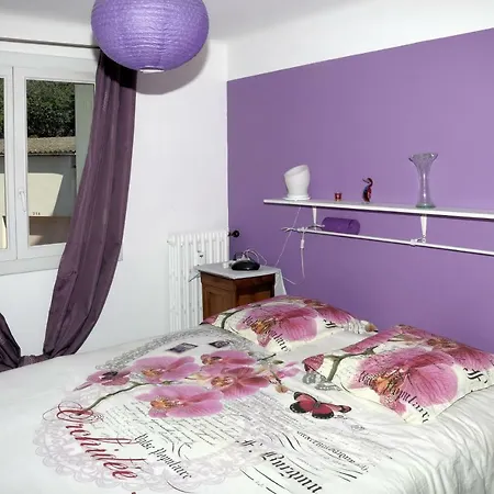 Cosy Nimes Lägenhet Nîmes